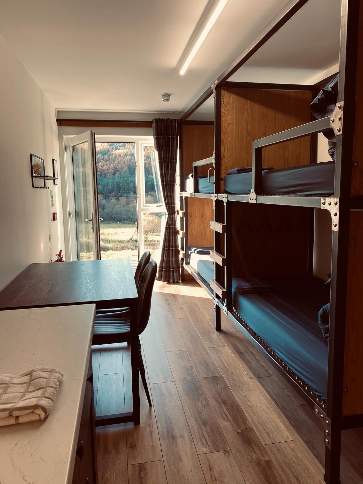 פורט ויליאם Ben Nevis Inn Rooms מראה חיצוני תמונה